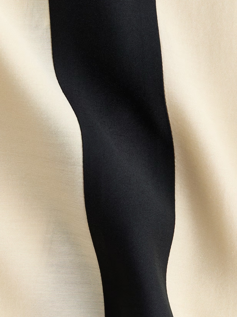 New H&M Flowing V-Neck Spaghetti Strap Maxi Dress - Picture 12 of 12